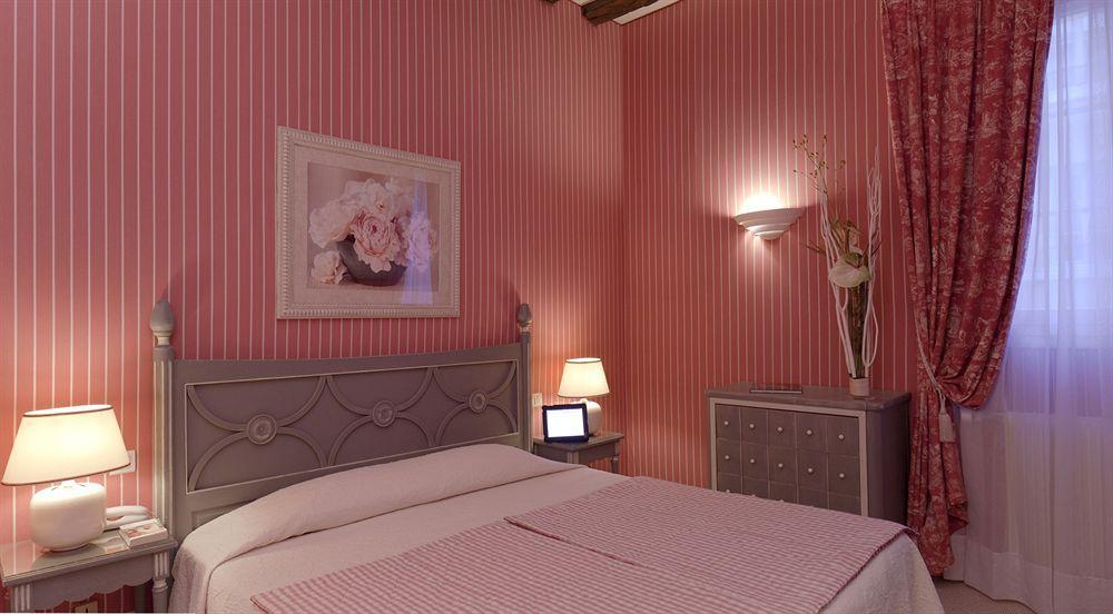 Hotel Beaubourg Paris Eksteriør billede